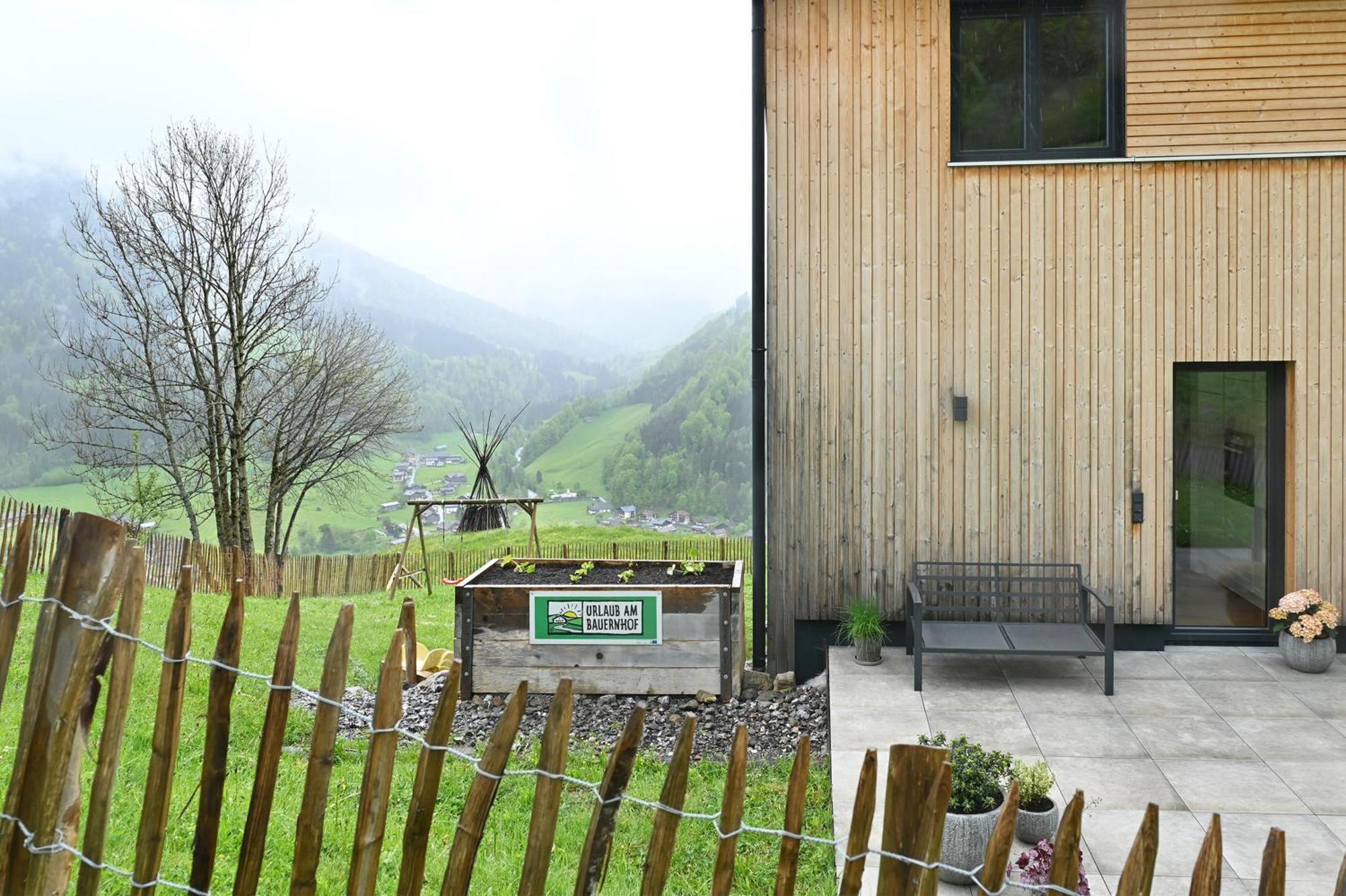 Panoramahof Bergglueck Apartment Mellau Exterior photo